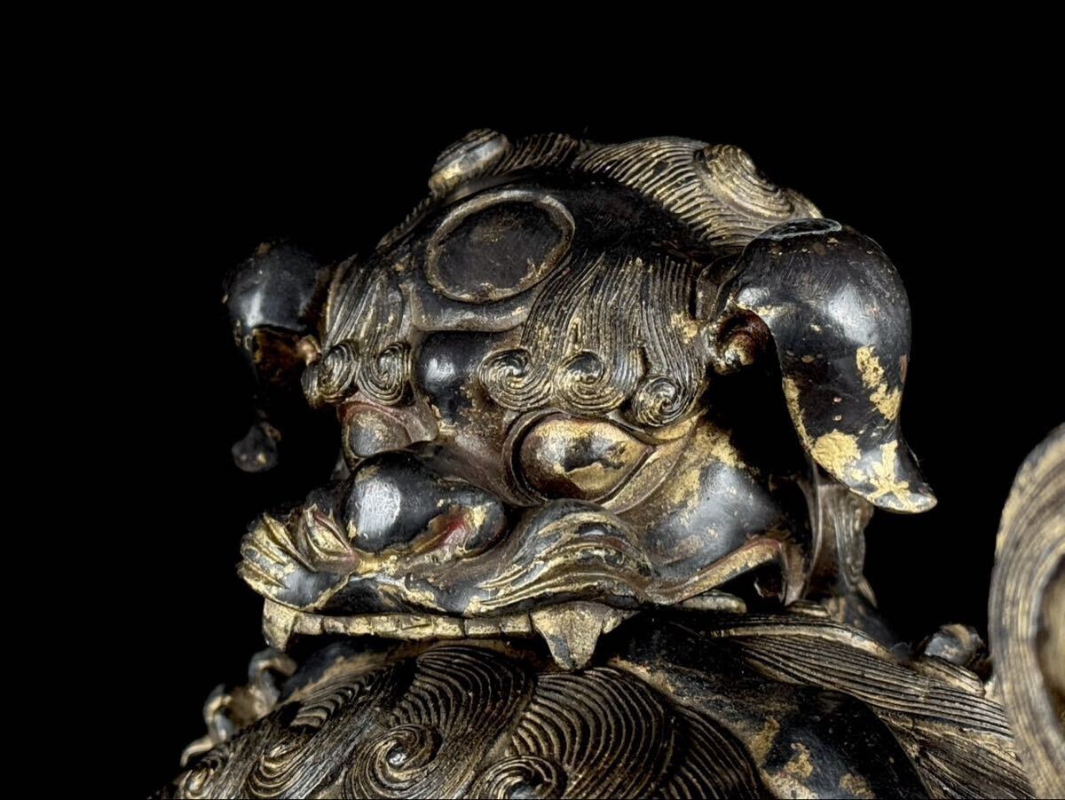 Edo-Period Bronze Shishi Incense Burner — Gilt-Accented Guardian Lion Sculpture