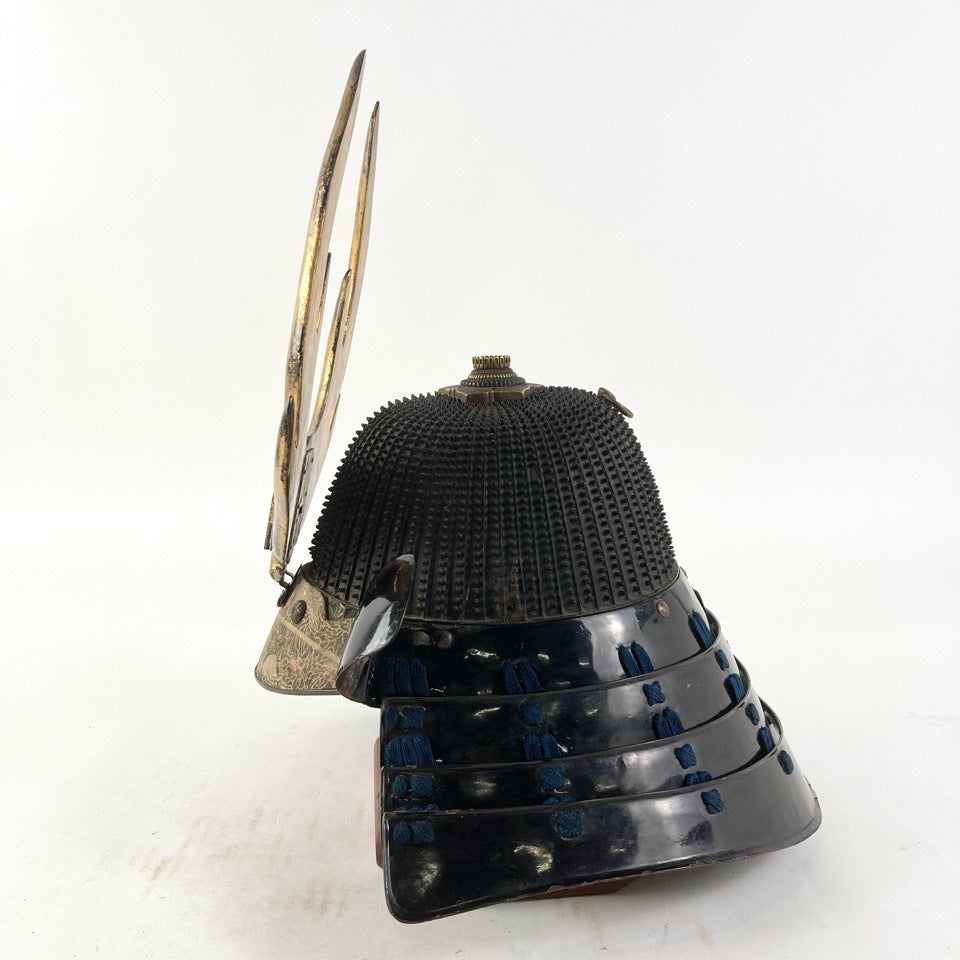 Edo-Period Kawari Kabuto — Myochin-Attributed Samurai Helmet with Monumental Antler Kuwagata