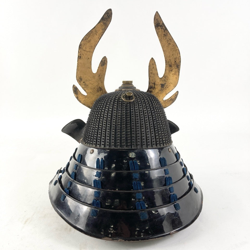 Edo-Period Kawari Kabuto — Myochin-Attributed Samurai Helmet with Monumental Antler Kuwagata