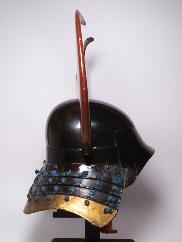 Edo Period Iron Black-Lacquer Kabuto with Gilded Crescent Crest  NBTHK Certified Samurai Helmet Art