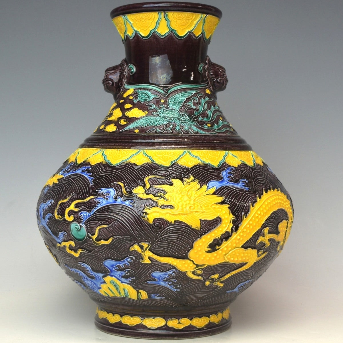 Exquisite Eiraku Zengoro XIV (Myosen) Purple Kochi Dragon & Phoenix Vase — Signed Tomobako — 26 cm Kyoto Ware Masterpiece