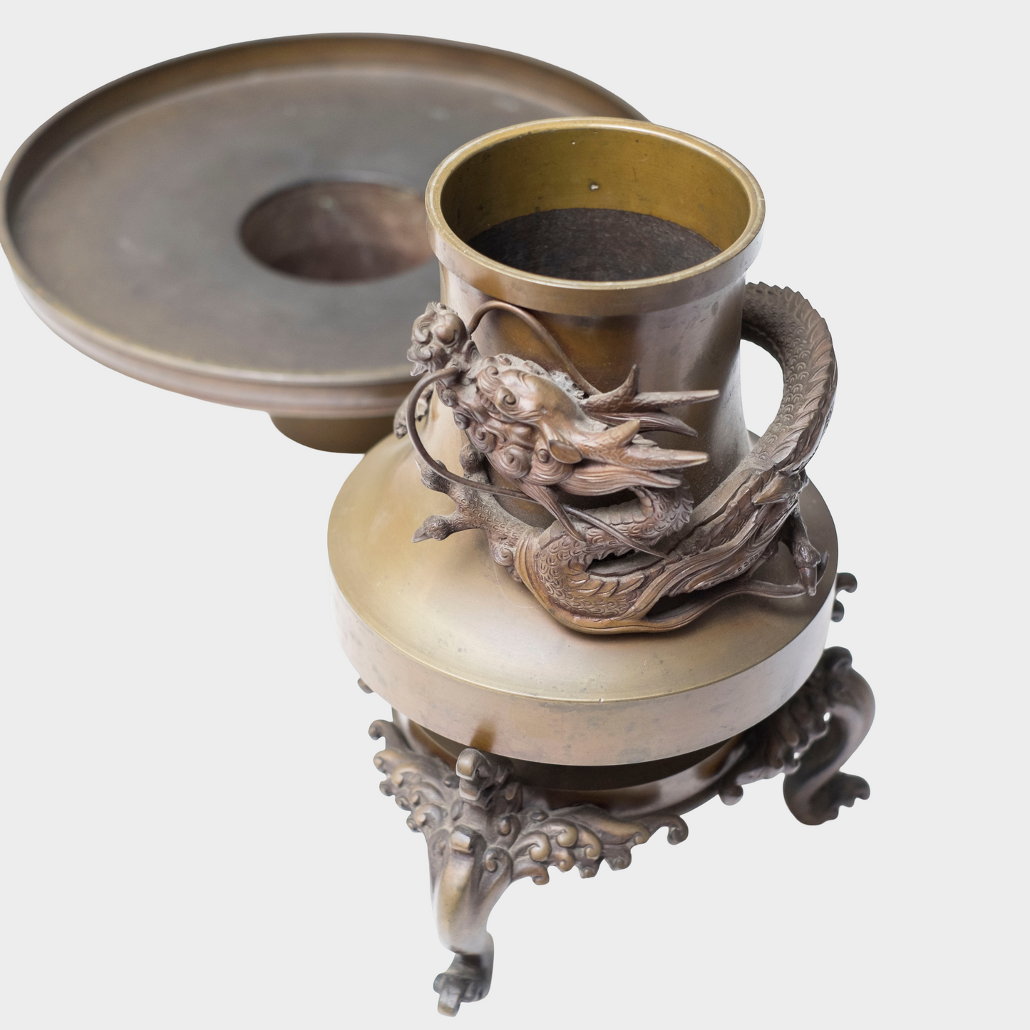 Japanese Bronze Usubata Ikebana Vessel with High-Relief Dragon | Edo–Meiji Period Sculptural Metalwork