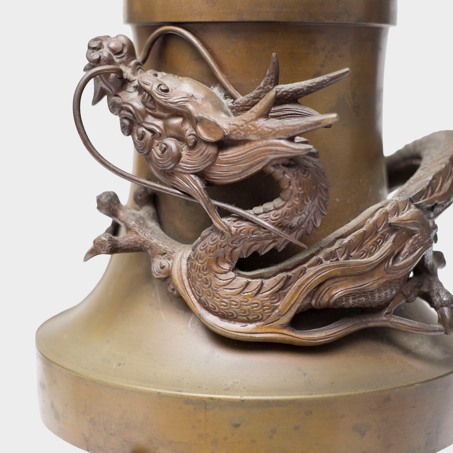 Japanese Bronze Usubata Ikebana Vessel with High-Relief Dragon | Edo–Meiji Period Sculptural Metalwork