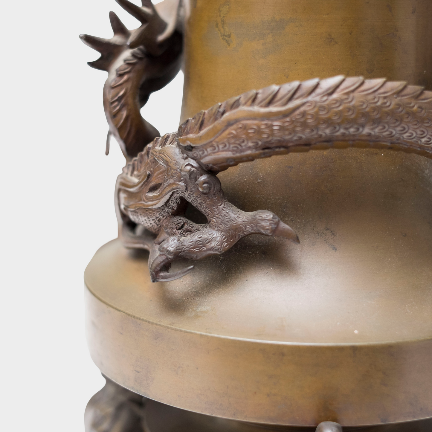 Japanese Bronze Usubata Ikebana Vessel with High-Relief Dragon | Edo–Meiji Period Sculptural Metalwork