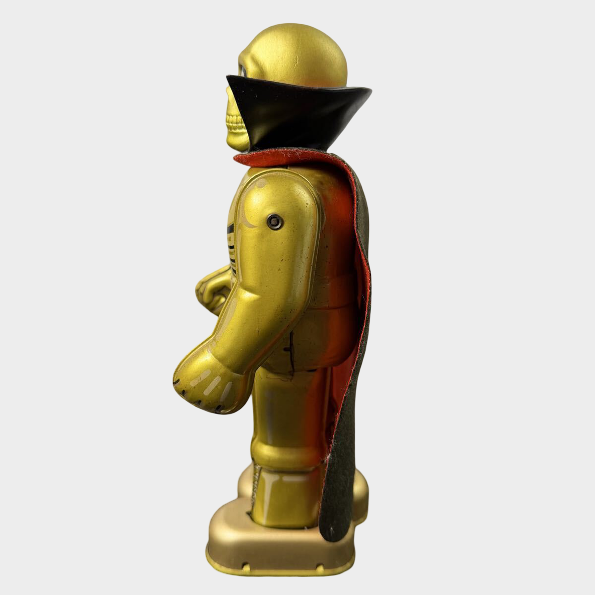 Golden Bat Mechanical Tin Figure — Boxed Japanese Clockwork Superhero, Billiken Shokai Ōgon Bat