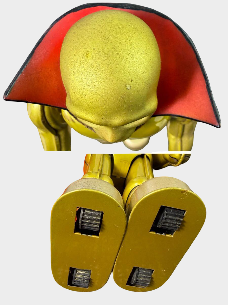 Golden Bat Mechanical Tin Figure — Boxed Japanese Clockwork Superhero, Billiken Shokai Ōgon Bat