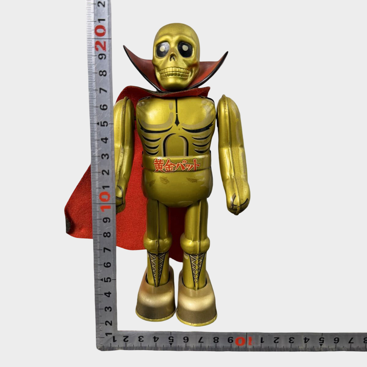 Golden Bat Mechanical Tin Figure — Boxed Japanese Clockwork Superhero, Billiken Shokai Ōgon Bat