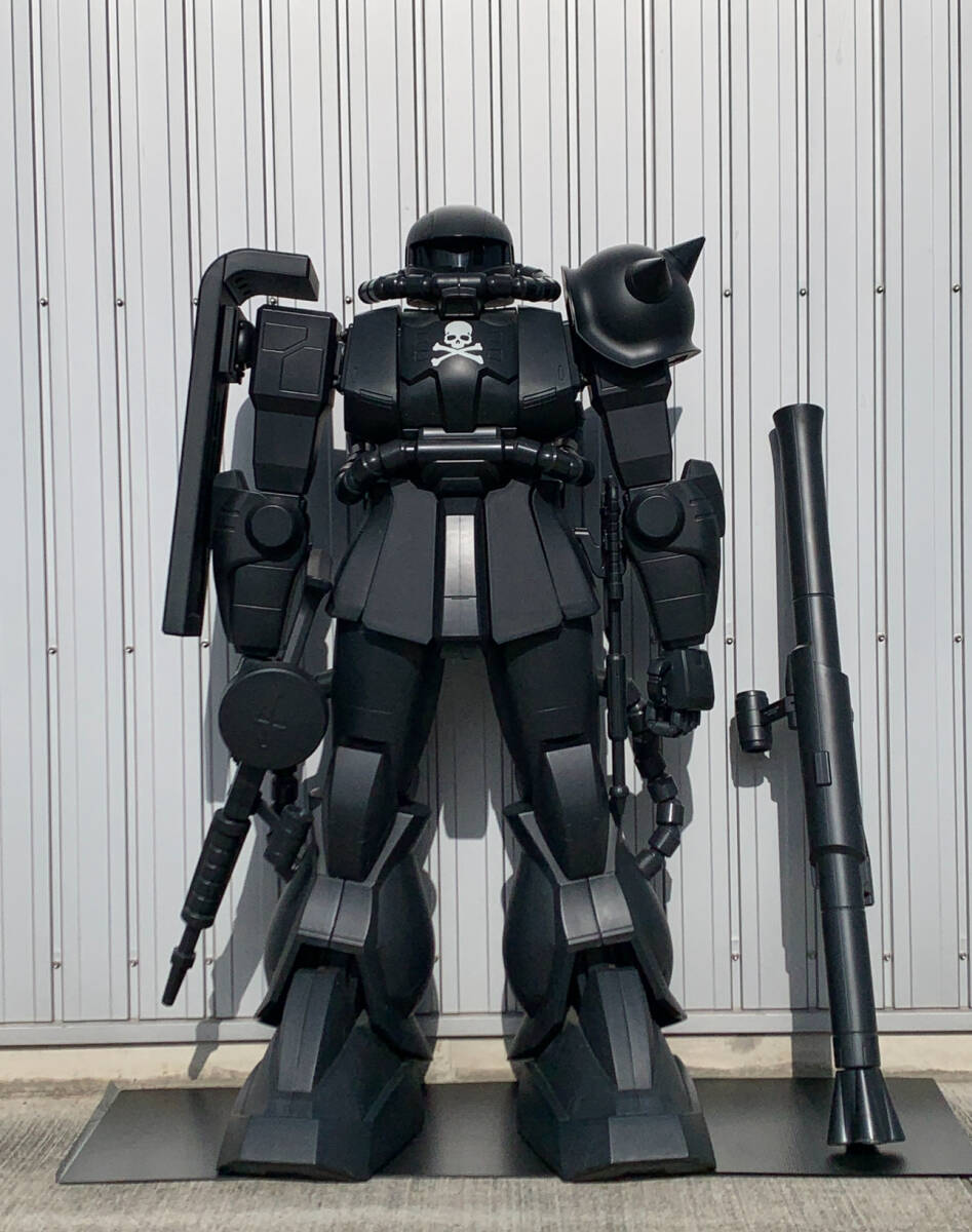 Bandai HY2M 1/12 MS-06S ZAKU II Mecha Robot Warrior x Mastermind JAPAN Ver — Full-Scale Gundam Display Figure