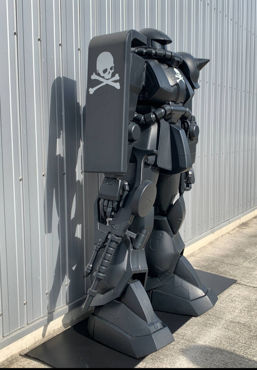 Bandai HY2M 1/12 MS-06S ZAKU II Mecha Robot Warrior x Mastermind JAPAN Ver — Full-Scale Gundam Display Figure