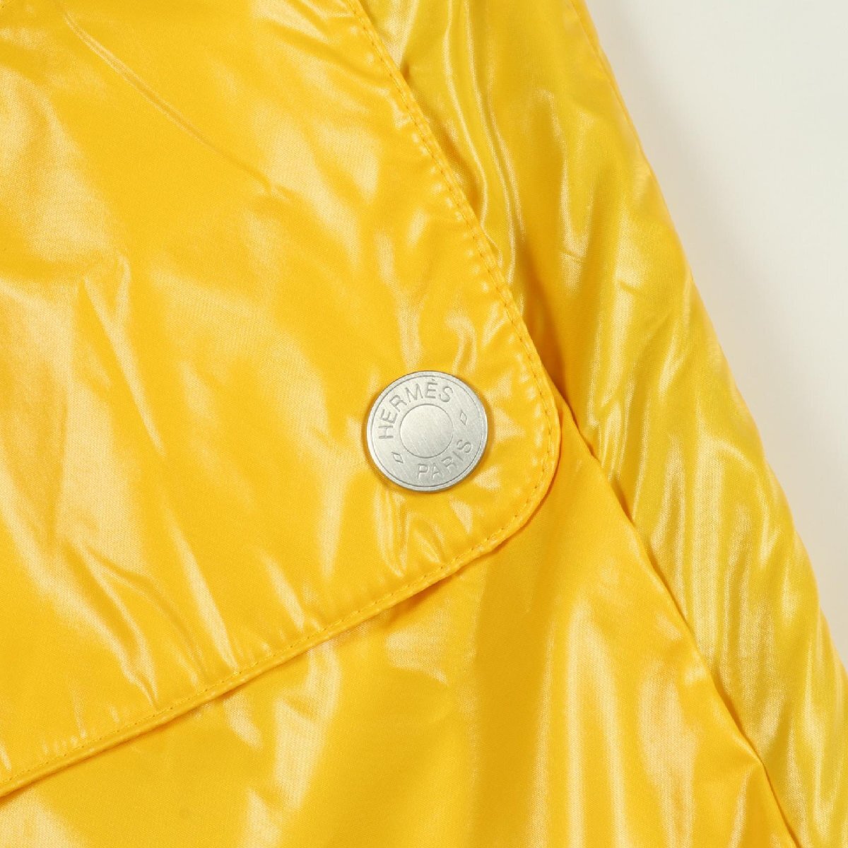 Hermès Série Button Reversible Jacket 48 Beige Yellow Nylon Cotton Luxury Technical Wear