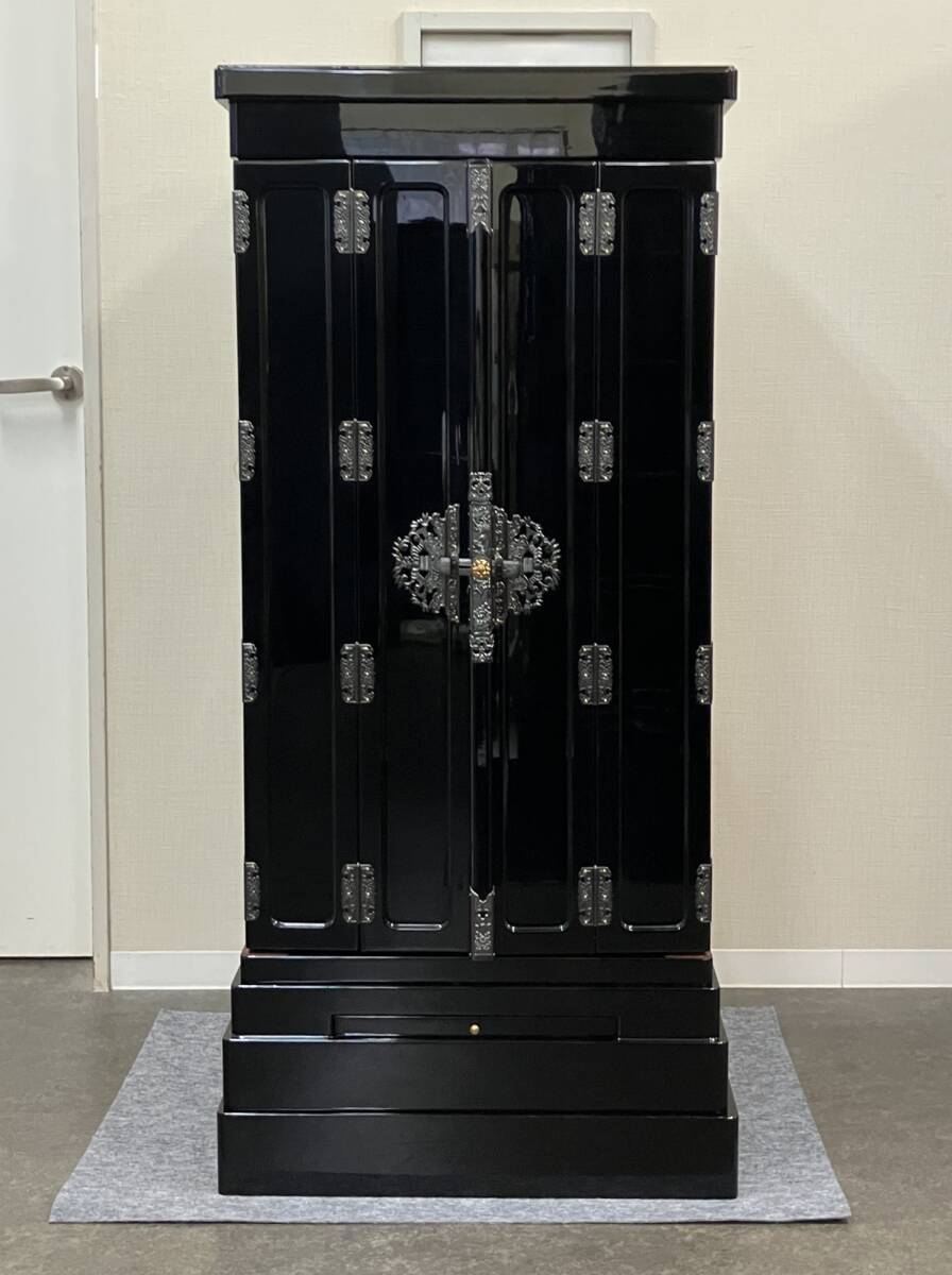 Deadstock High-Grade Otani-ha Black Lacquer Gold Butsudan — Multi-Tier Guden Sanctuary Architecture (Approx. 130 cm Height) — Upper Domestic Shrine Class