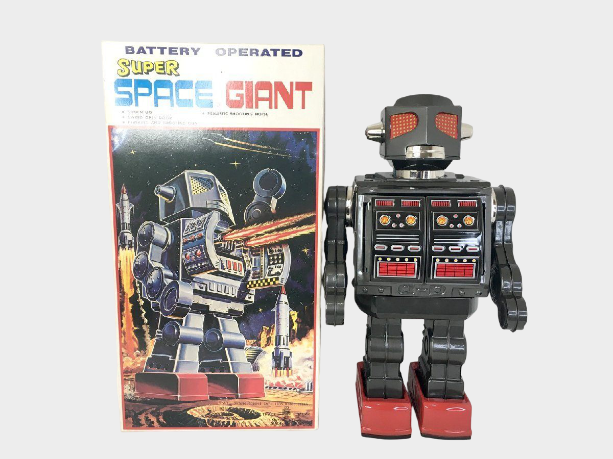 Horikawa SUPER SPACE GIANT Tin Robot Japan — Official Reissue Space-Age Battery Robot with Box