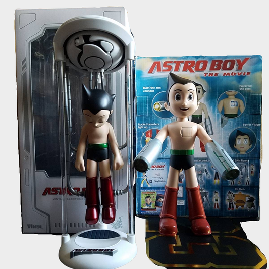 Hot Toys Astro Boy Vinyl Sleep 1/6 (2010) + Electronic Astro Boy 10in Figure (2009) | Vintage Japanese Collectibles