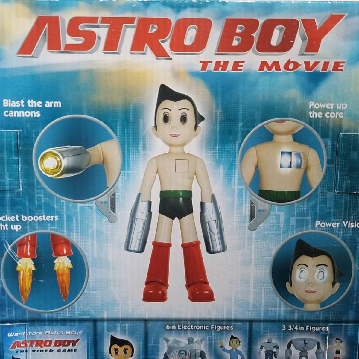 Hot Toys Astro Boy Vinyl Sleep 1/6 (2010) + Electronic Astro Boy 10in Figure (2009) | Vintage Japanese Collectibles
