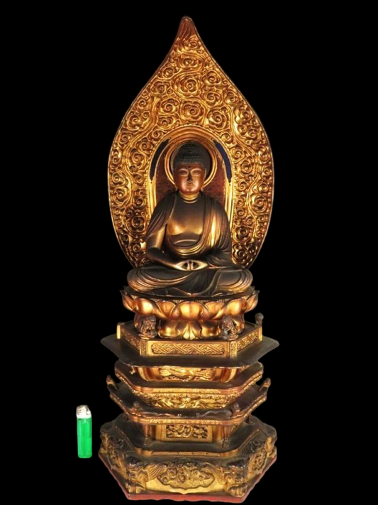 Important Edo Period Giltwood Seated Amida Nyorai with Gyokugan (Glass eyes) — 60 cm Temple-Style Buddhist Statue