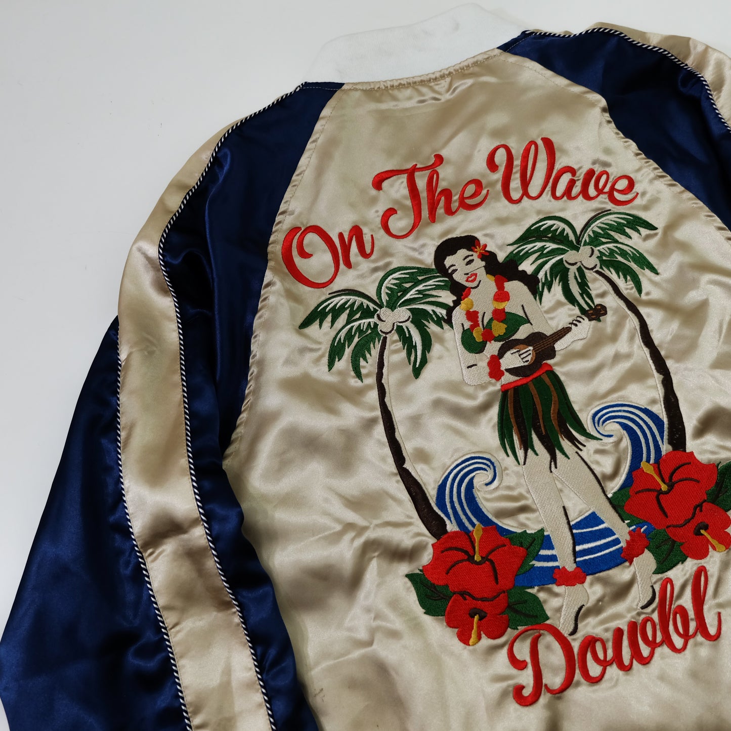 DOWBL On The Wave Hawaiian Hula Girl Sukajan Jacket Size M | Japan Embroidered Aloha Souvenir Bomber