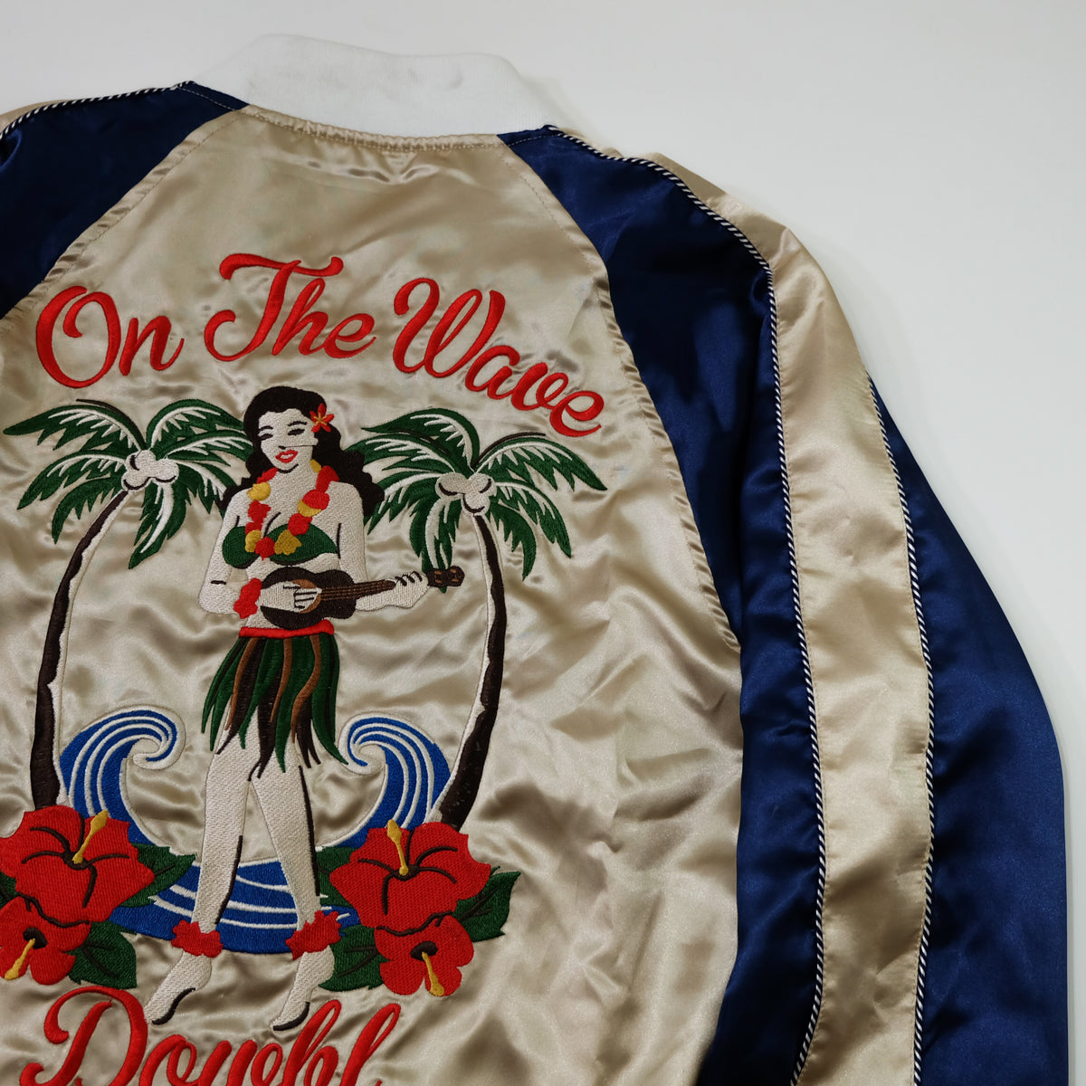 DOWBL On The Wave Hawaiian Hula Girl Sukajan Jacket Size M | Japan Embroidered Aloha Souvenir Bomber