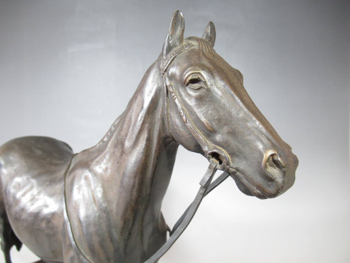 (Year of the Horse) Ito Koku (Attributed) — “Seima” Bronze Horse Sculpture, Signed, Early–Mid Showa Period, 6.6kg — Japanese Equestrian Bronze Art