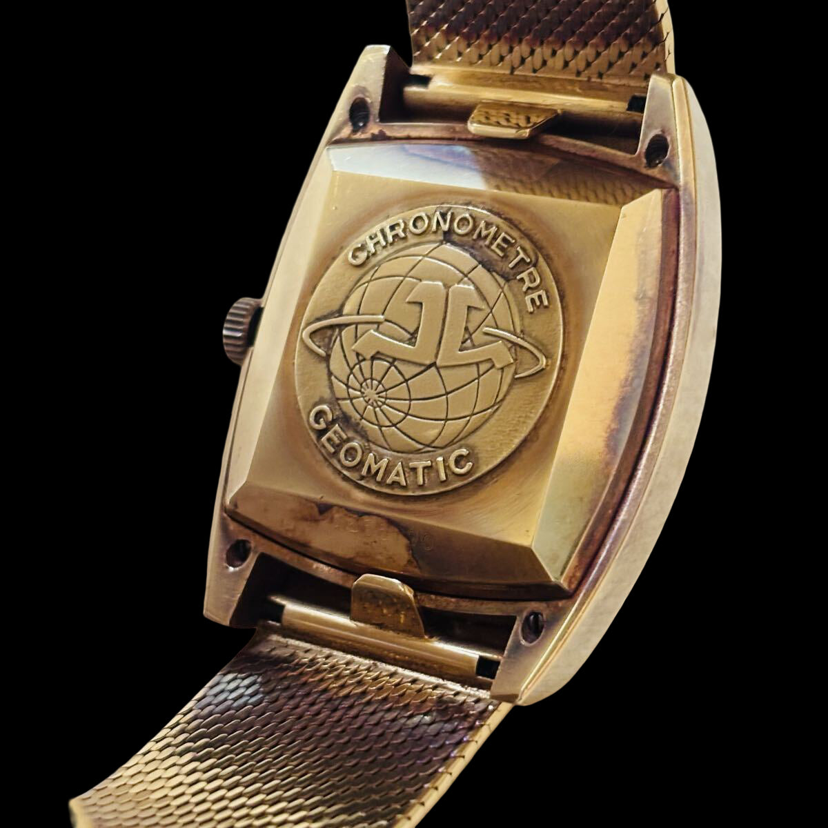 Jaeger-LeCoultre Geomatic Chronomètre · 18K Solid Gold Integrated Bracelet · Automatic · Vintage