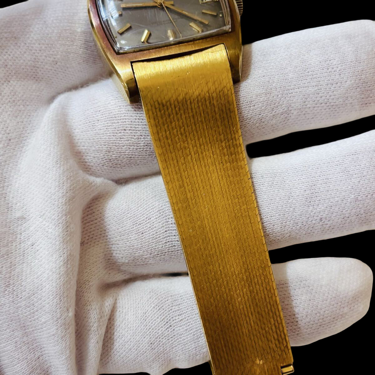 Jaeger-LeCoultre Geomatic Chronomètre · 18K Solid Gold Integrated Bracelet · Automatic · Vintage