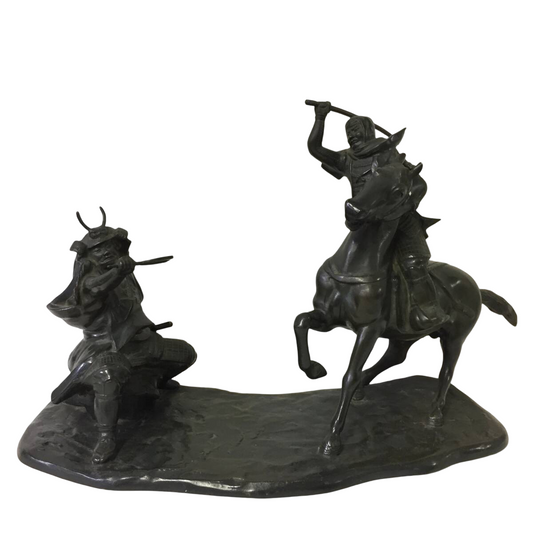 Japanese Bronze Samurai Battle Tableau, Takeda Shingen x Uesugi Kenshin - Mounted Warrior Combat Scene, Showa Period, After the Battle of Kawanakajima Tradition — 48cm