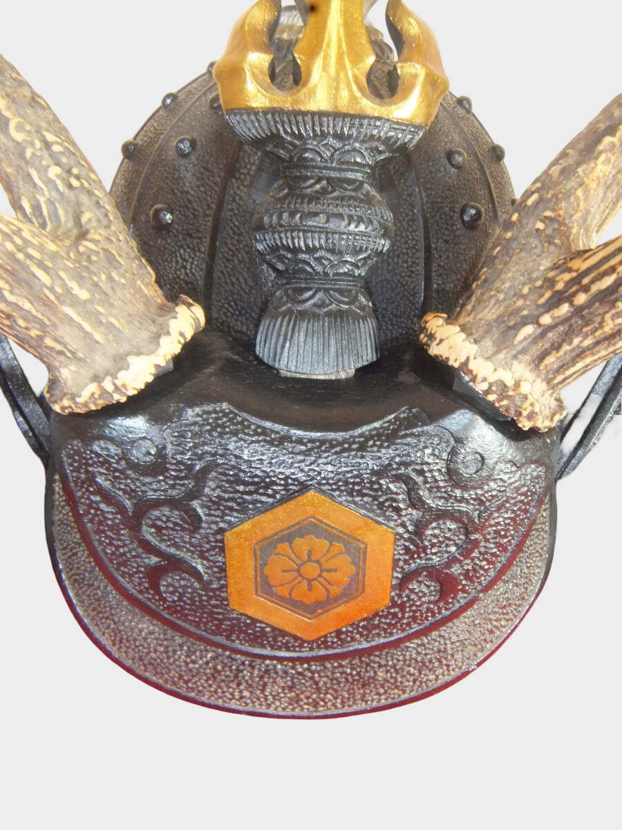 Japanese Samurai Kabuto Sword Stand | Antler Crest Helmet Display | Armor Interior Decor