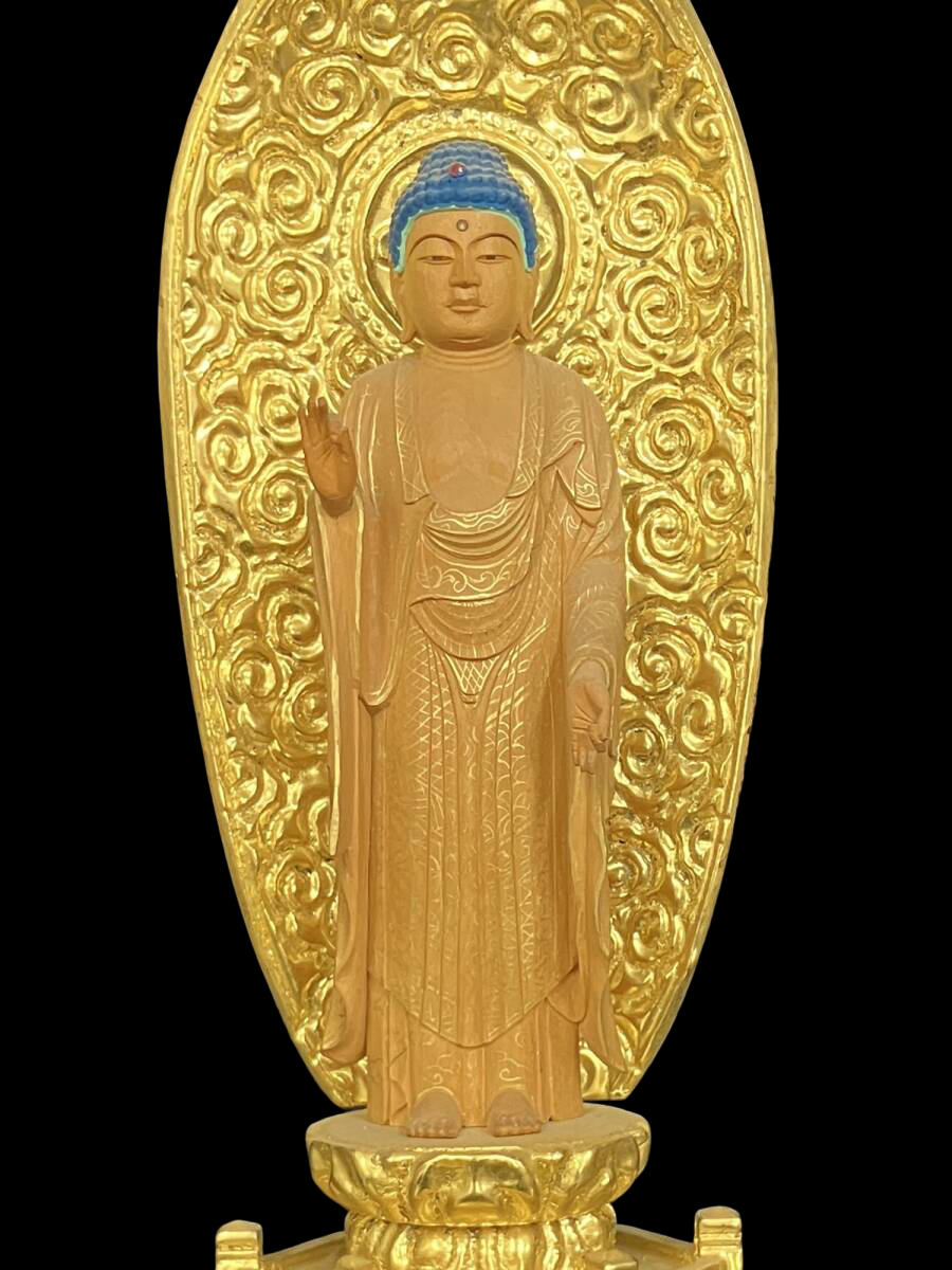 Jodo Shinshu Triad Set — Amida Nyorai with Founder & Lineage Buddhist Monk Figures (Polychrome Wood + Gilt) — Compact Altar-Ready Ensemble for Domestic Sanctuary