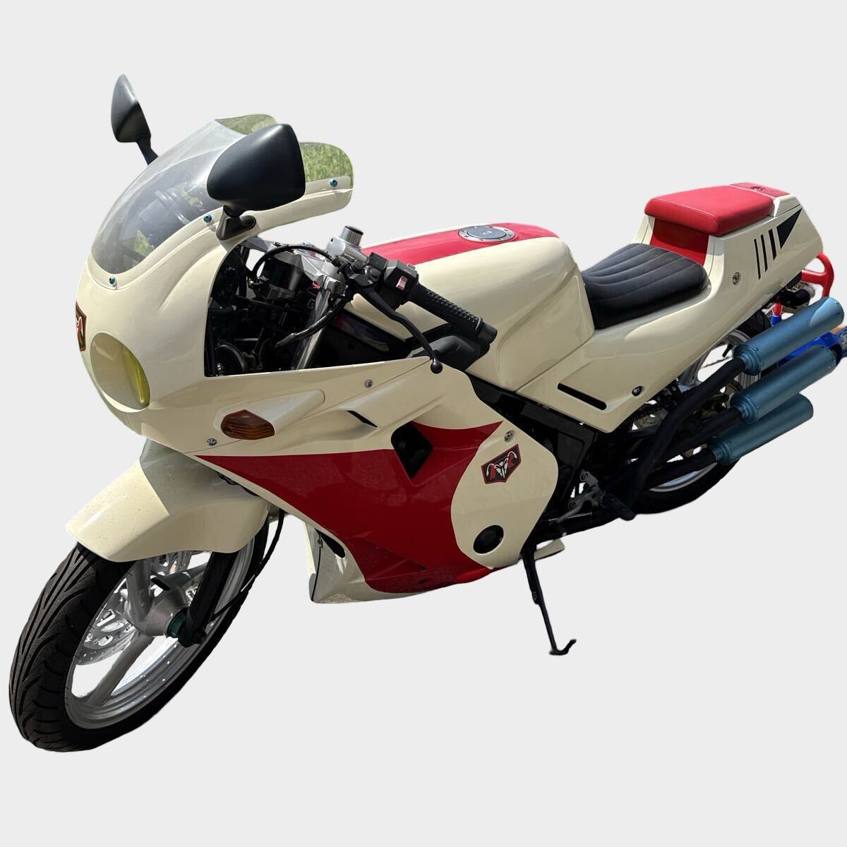 Museum Grade Kamen Rider Cyclone Custom Motorcycle — Full-Scale Showa Hero Replica Bike, Display & Rideable