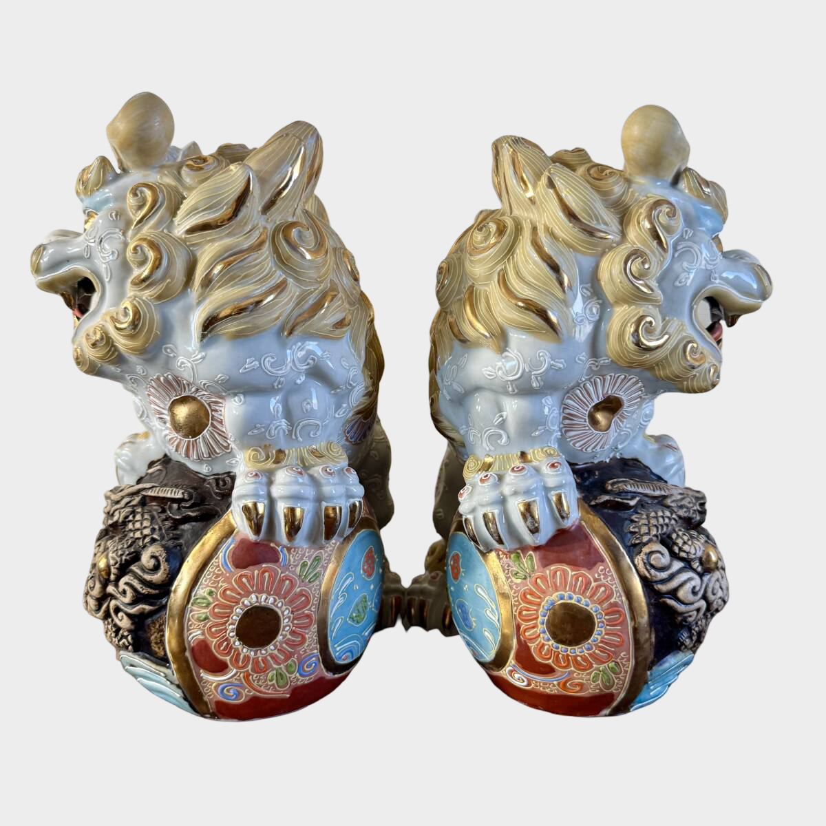 Kutani Shishi Guardian Lion Pair Large Japanese Polychrome Ceramic Foo Dogs Interior Decor