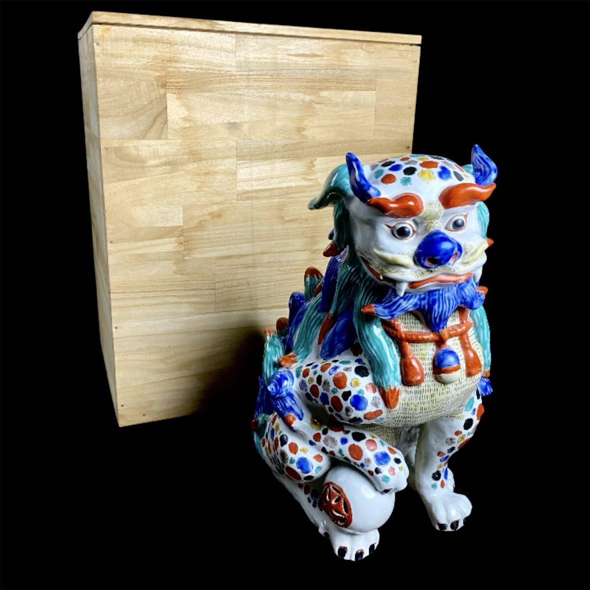 Kutani Ware Polychrome Shishi (Lion-Dog) Guardian Statue — Monumental 47 cm Japanese Ceramic