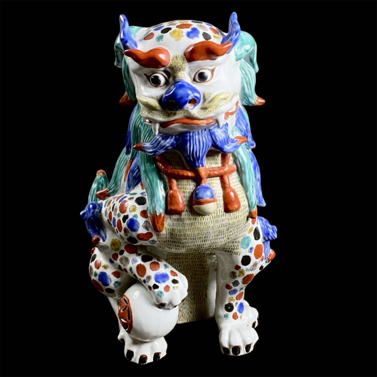 Kutani Ware Polychrome Shishi (Lion-Dog) Guardian Statue — Monumental 47 cm Japanese Ceramic