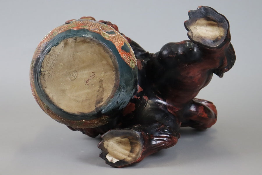 Kutani Ware Shishi Lion Figure | Polychrome Ceramic Guardian Sculpture | Approx. 32.7 cm