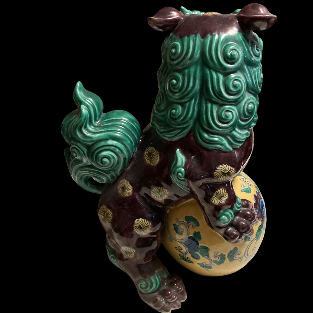 Kutani Ware Shishi Foo Lion Dog on Jewel Ball | Polychrome Guardian Beast | Meiji–Taishō Era Folk Ceramic | approx. 35cm