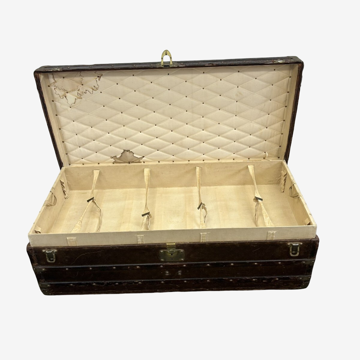 Louis Vuitton Monogram Courrier Steamer Trunk, Rue Scribe & New Bond Street Label, circa 1900–1910, 122 cm