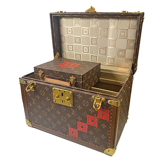 Louis Vuitton Boîte Pharmacie Kabuki trunk