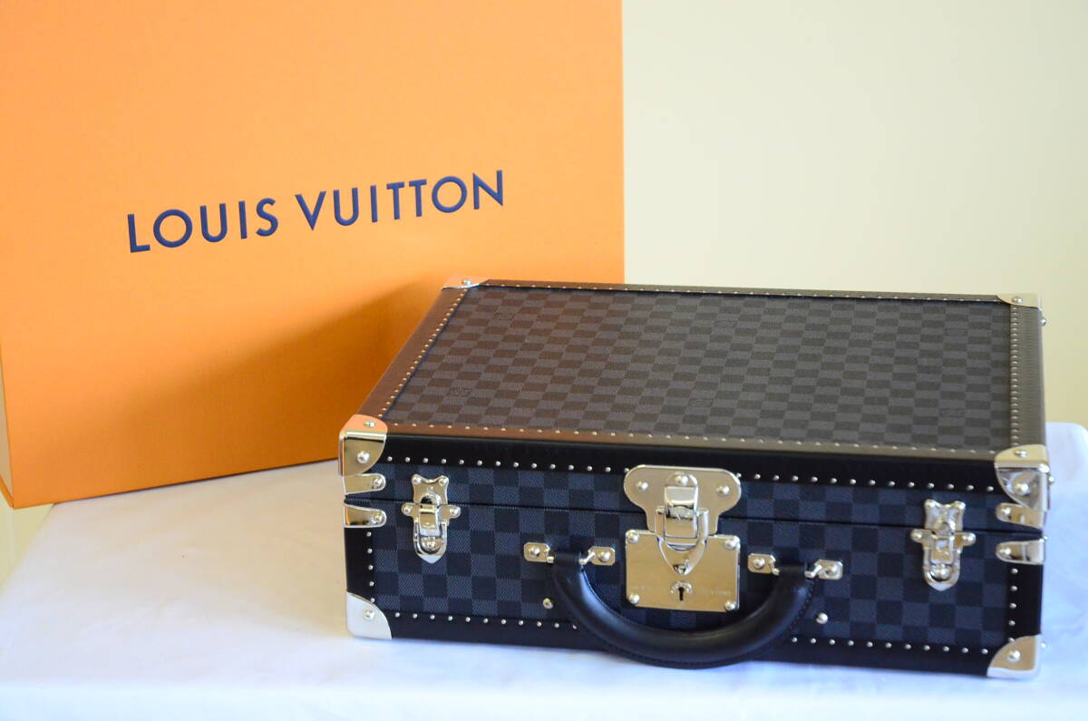 LOUIS VUITTON Damier Graphite Coffret Trunk 45 · Near-Unused · With Box · Keys Included