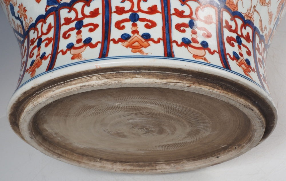 Large Chinese Polychrome Phoenix Jar with Lion Finial Lid — Qing Dynasty–Style Monumental 69 cm Decorative Vessel