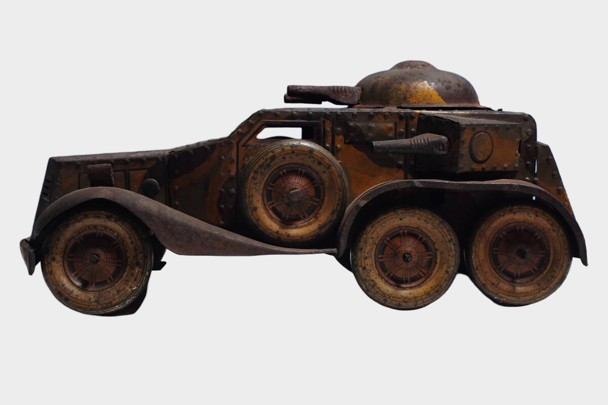 Large Japanese Tin Armored Vehicle Camouflage Toy Prewar Showa Era 35cm Friction