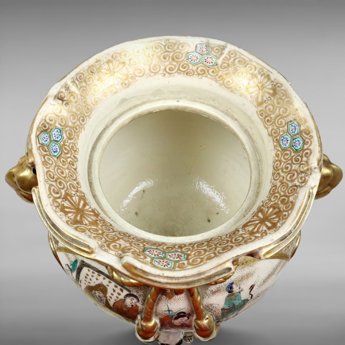 Late Edo–Meiji Satsuma Ware Incense Burner — Gilt Export Koro with Figural Panels