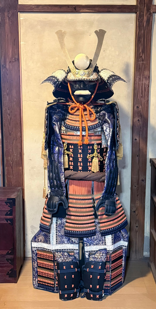 Life Size Samurai Armor Display 165cm Modern Tosei Gusoku Black Do Sugake Lacing with Armor Chest