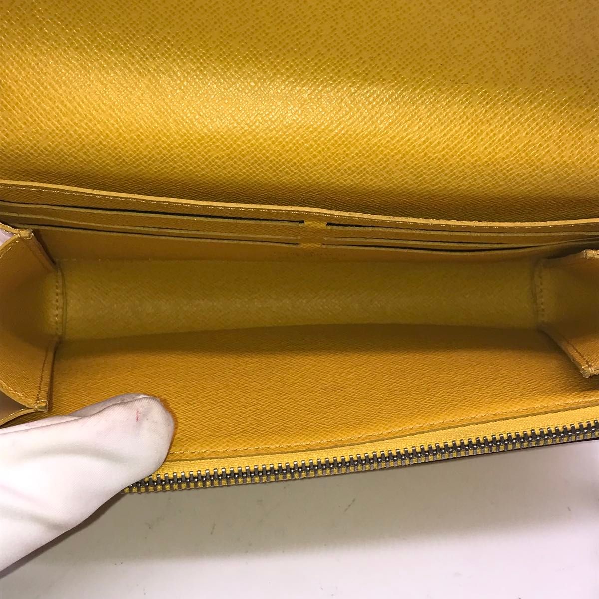 Louis Vuitton Epi Early Bird Twist Chain Wallet Yellow Jonquille 2016
