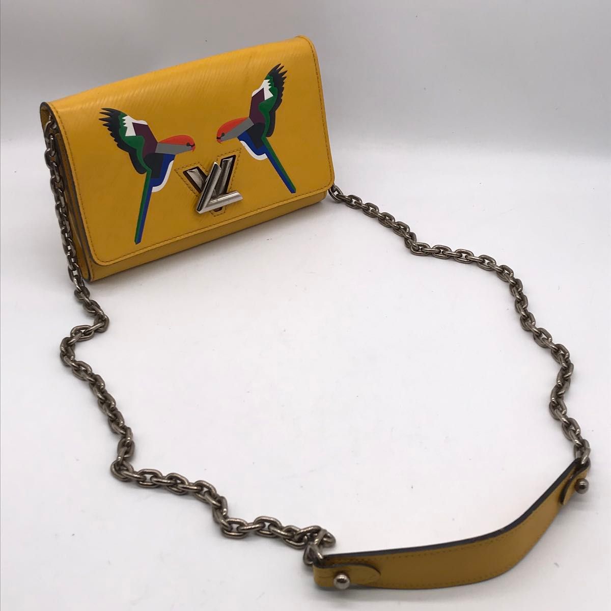 Louis Vuitton Epi Early Bird Twist Chain Wallet Yellow Jonquille 2016