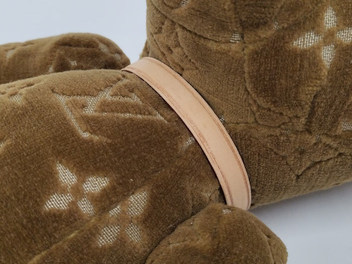 Louis Vuitton Teddy Bear PM GI0791 Dou Dou, Brown Monogram Velvet with Natural Cowhide Collar
