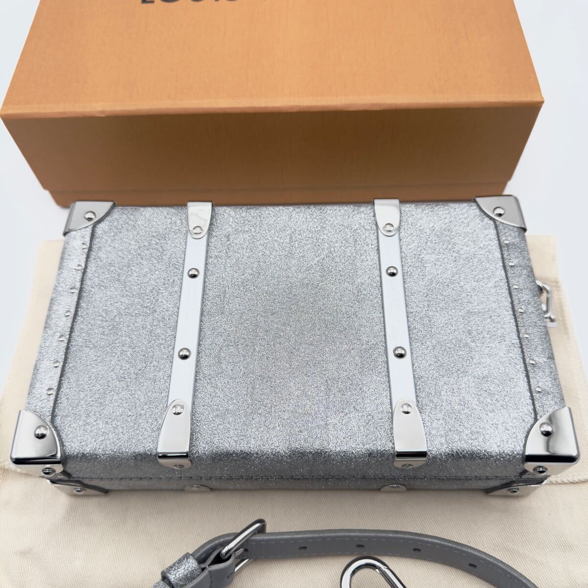 Louis Vuitton Neo Éclipse Glitter Trunk Bag M20329 – Silver Monogram · 2022 Limited Edition · Full Set · Unused S Rank