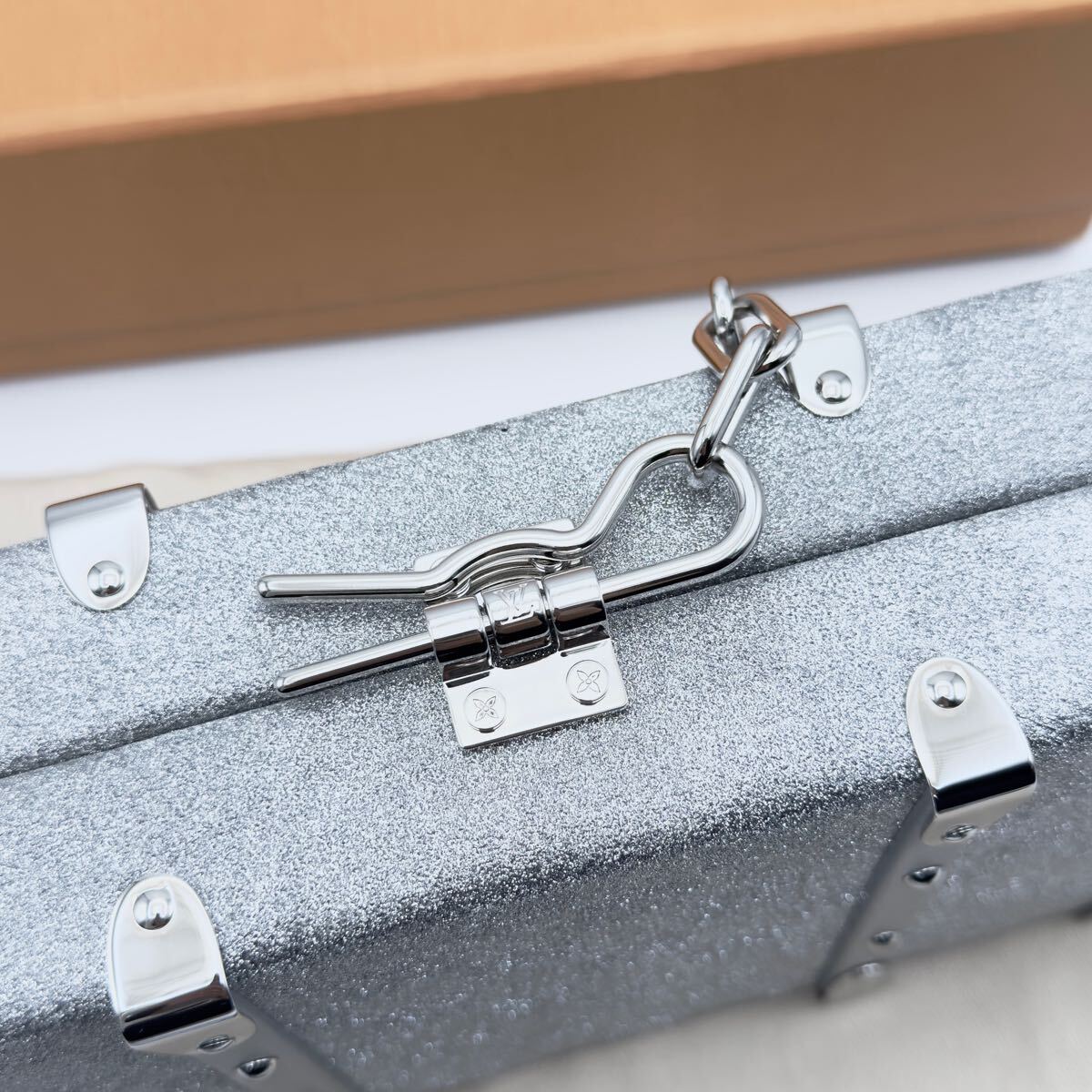 Louis Vuitton Neo Éclipse Glitter Trunk Bag M20329 – Silver Monogram · 2022 Limited Edition · Full Set · Unused S Rank