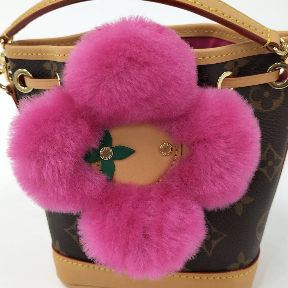 Louis Vuitton Noé-Where Vivienne M15329 Monogram Frozen Orchid Shearling Mini Shoulder Bag