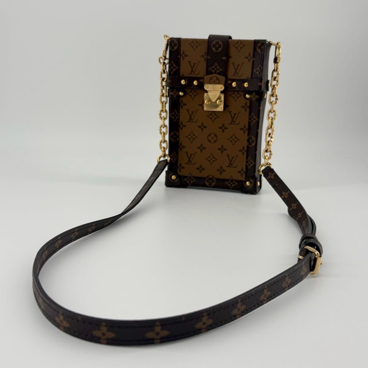 Louis Vuitton Pochette Trunk Vertical M67873 Monogram Reverse Chain Shoulder Bag