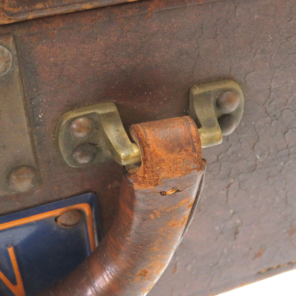 Louis Vuitton Vintage Leather Trunk 60 Brown – Antique LV Travel Case with Stickers & Heavy Patina (Rare Collector Trunk)