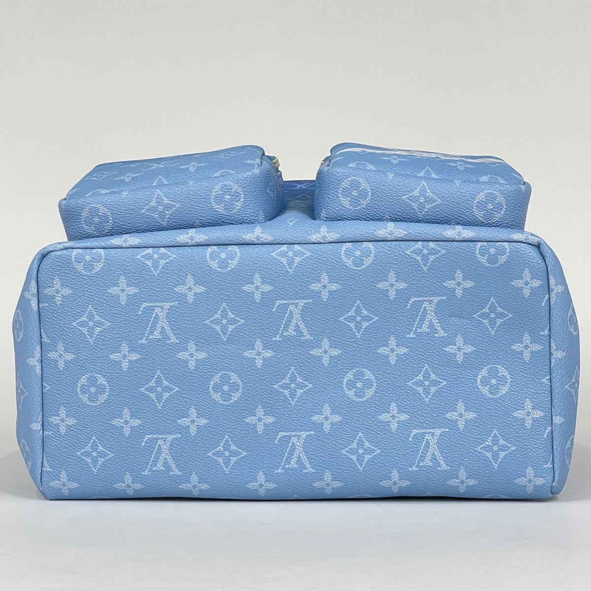 Mochila multibolsillos Louis Vuitton Virgil Abloh Monogram Clouds M45441, lona revestida azul, FW20