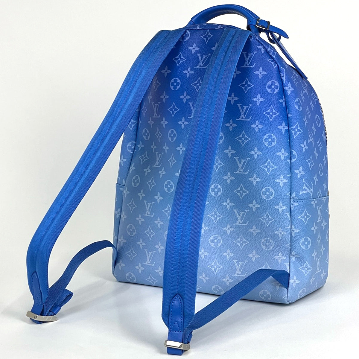 Mochila multibolsillos Louis Vuitton Virgil Abloh Monogram Clouds M45441, lona revestida azul, FW20